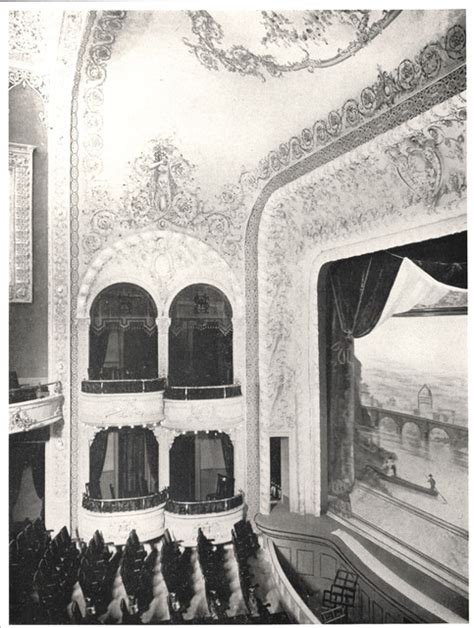 red wing theater
